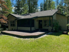 1885 Lacy Ln in Whitefish, MT - Building Photo - Building Photo