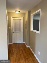329 Birch Ave in Horsham, PA - Building Photo - Building Photo