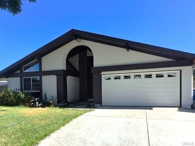 property at 18534 Laurelbrook Cir