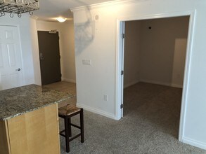 1240 India St-Unit -705 in San Diego, CA - Building Photo - Building Photo