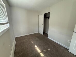 1 Bragg Ave, Unit A in Hampton, NH - Building Photo - Building Photo