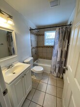 1317 Massachusetts Ave in Lorain, OH - Foto de edificio - Building Photo