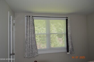 14 Homestead Ln in Roosevelt, NJ - Building Photo - Building Photo