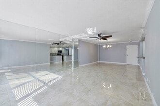 405 N Ocean Blvd in Pompano Beach, FL - Building Photo - Building Photo