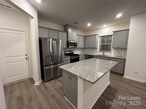 5034 Falstone Dr in Charlotte, NC - Building Photo - Building Photo