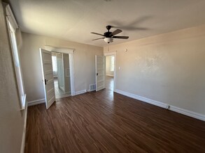 3416 Rivera Ave in El Paso, TX - Foto de edificio - Building Photo