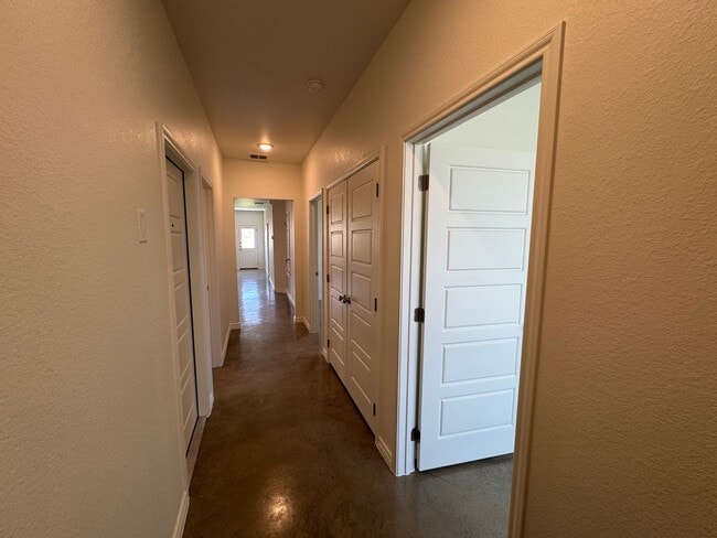 636 Pacific Crest Trl in Copperas Cove, TX - Building Photo - Building Photo