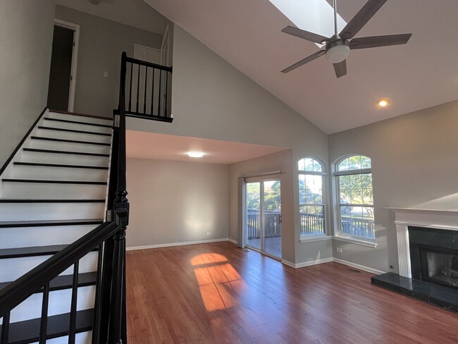 13272 W Heiden Cir in Lake Bluff, IL - Building Photo - Building Photo