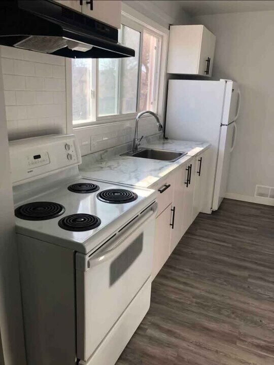 806-806 Simcoe St in Winnipeg, MB - Building Photo