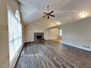 7190 Farm House Ln in Cumming, GA - Foto de edificio - Building Photo