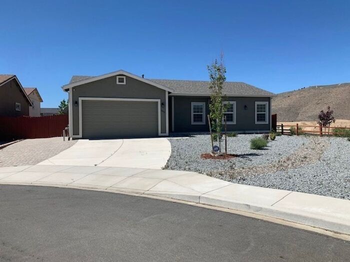 18610 Juneberry Ct in Reno, NV - Building Photo