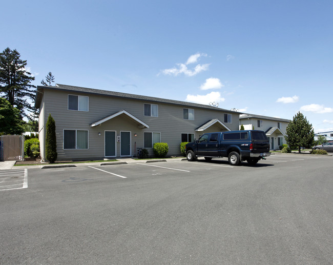 Pine Meadow Townhomes