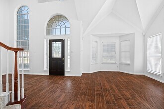 5809 Gloucester Ct in Arlington, TX - Building Photo - Building Photo