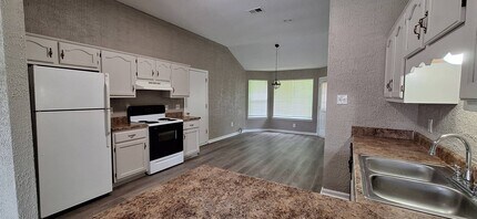 4365 N Grand Cedar Ln in Memphis, TN - Building Photo - Building Photo