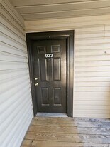 933 Applewood Ln in Fayetteville, NC - Building Photo