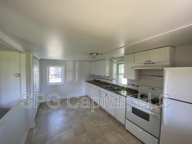 34 E York St in Biglerville, PA - Foto de edificio - Building Photo