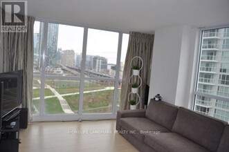 85-1185 Queens Wharf Rd in Toronto, ON - Building Photo - Building Photo