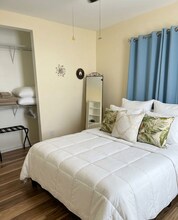 2128 Courtland Ave, Unit Unit C in Charleston, SC - Building Photo - Building Photo