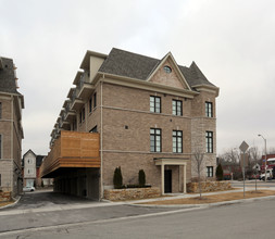 Westwood Towns in Toronto, ON - Building Photo - Building Photo