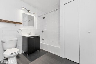 97 Grand Ave in Brooklyn, NY - Building Photo - Building Photo
