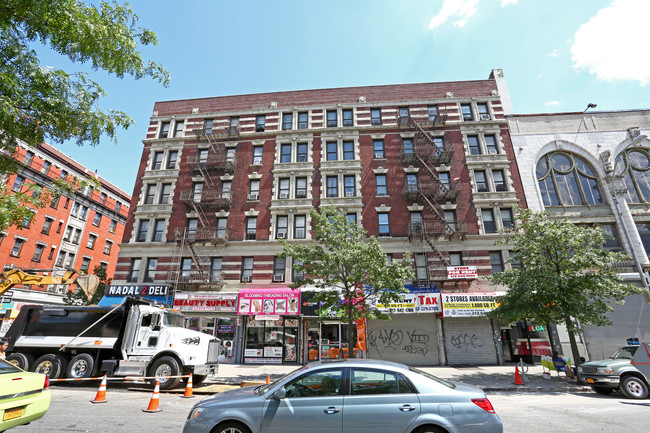 3570-3576 Broadway in New York, NY - Building Photo - Building Photo