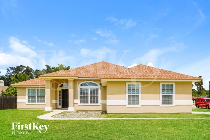 4078 Whitebark Plantation Dr in Middleburg, FL - Building Photo
