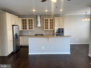 43049 Clarks Mill Terrace in Ashburn, VA - Building Photo - Building Photo