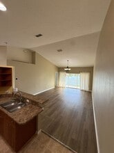 5492 Compass Pte, Unit 09-201 in Wildwood, FL - Building Photo - Building Photo