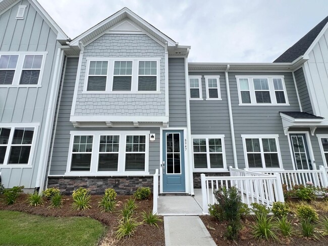 property at 8947 Nettleton Ave