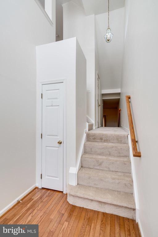 5136 Ballycastle Cir in Alexandria, VA - Building Photo - Building Photo