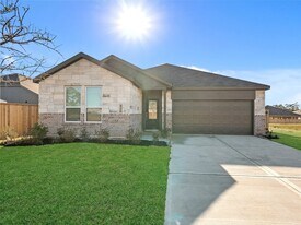 826 Ridgewood Clfs Ct in Willis, TX - Building Photo