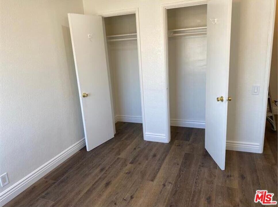 7620 S Western Ave in Los Angeles, CA - Building Photo