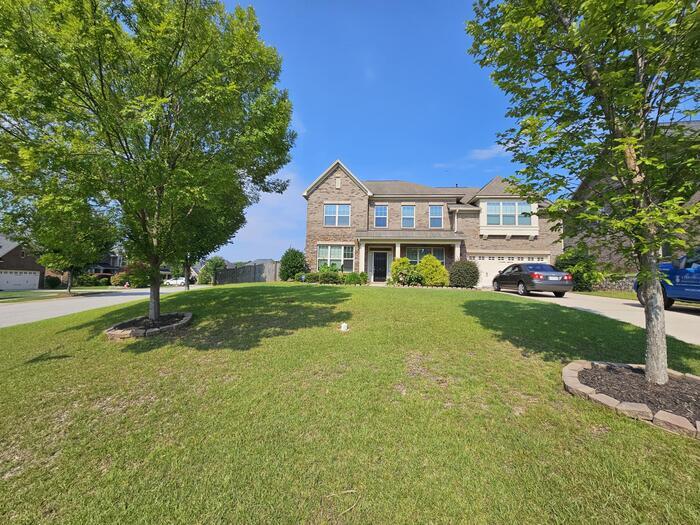 1 Featherfoil Ct in Chapin, SC - Building Photo