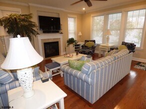 857 St Charles Pl in Ocean City, NJ - Building Photo - Building Photo