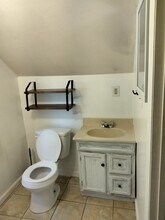 7339 Manns Dr in Fairlawn, VA - Building Photo - Building Photo