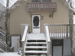 208 Mariah Cir in Beech Mountain, NC - Building Photo - Building Photo