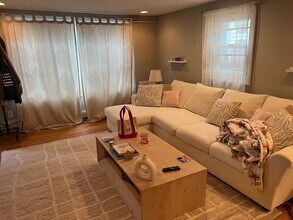 219 Bolton St, Unit 1 in Boston, MA - Building Photo - Building Photo