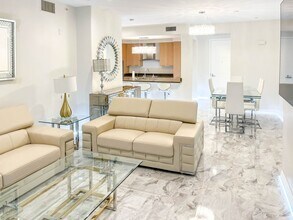 205 Caruso Ave in Glendale, CA - Building Photo - Building Photo