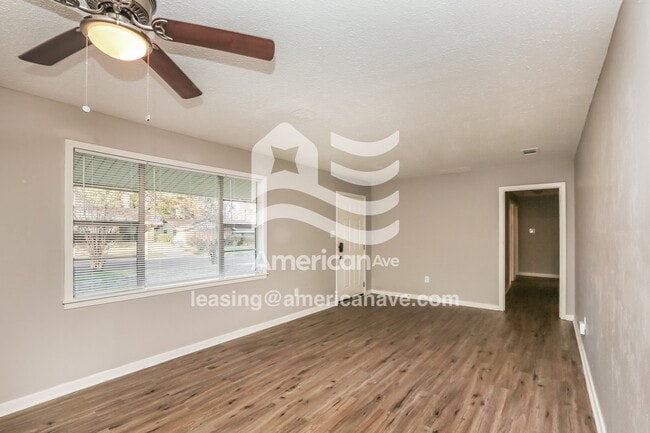 1665 Aurora St in Jackson, MS - Building Photo - Building Photo