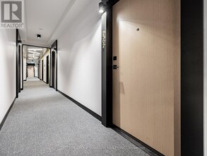 36-2336 Zorra St in Toronto, ON - Building Photo - Building Photo