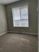 1958-1958 N Parallel Rd in Abbotsford, BC - Building Photo - Building Photo