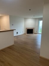 975 Aberdeen Ave NE in Renton, WA - Building Photo - Building Photo