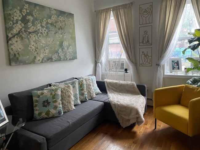101 Shurtleff St in Chelsea, MA - Building Photo - Building Photo
