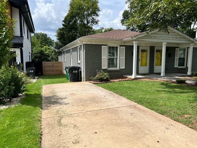 1013 Allen St in Charlotte, NC - Building Photo - Building Photo