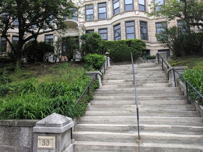 property at 33 Westbourne Terrace