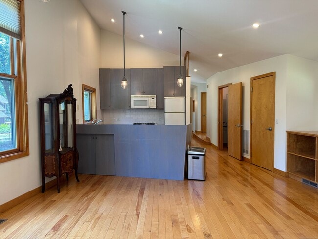 1 Reservoir St in New Haven, CT - Building Photo - Building Photo
