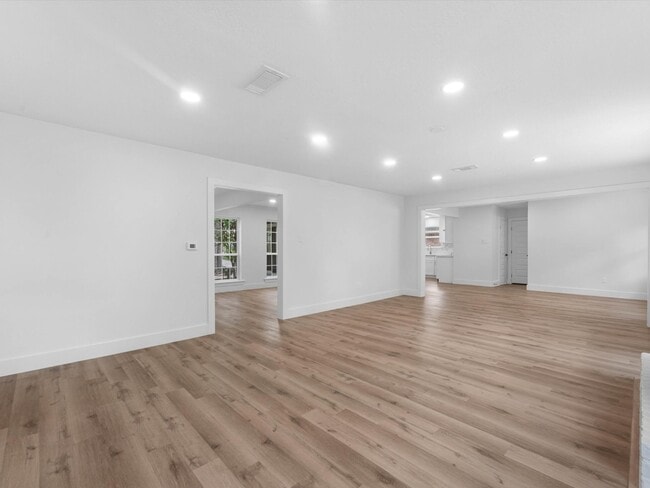 property at 9414 Stockport Dr