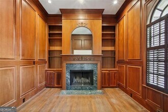 2770 Carmon on Wesley NW, Unit 108 in Atlanta, GA - Building Photo - Building Photo