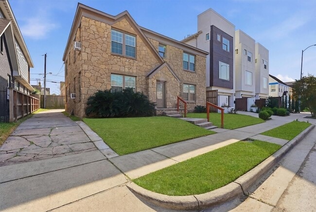 403 W Polk St, Unit 1 in Houston, TX - Building Photo - Building Photo