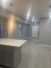 51 Oakland Ter, Unit 1 in Newark, NJ - Foto de edificio - Building Photo